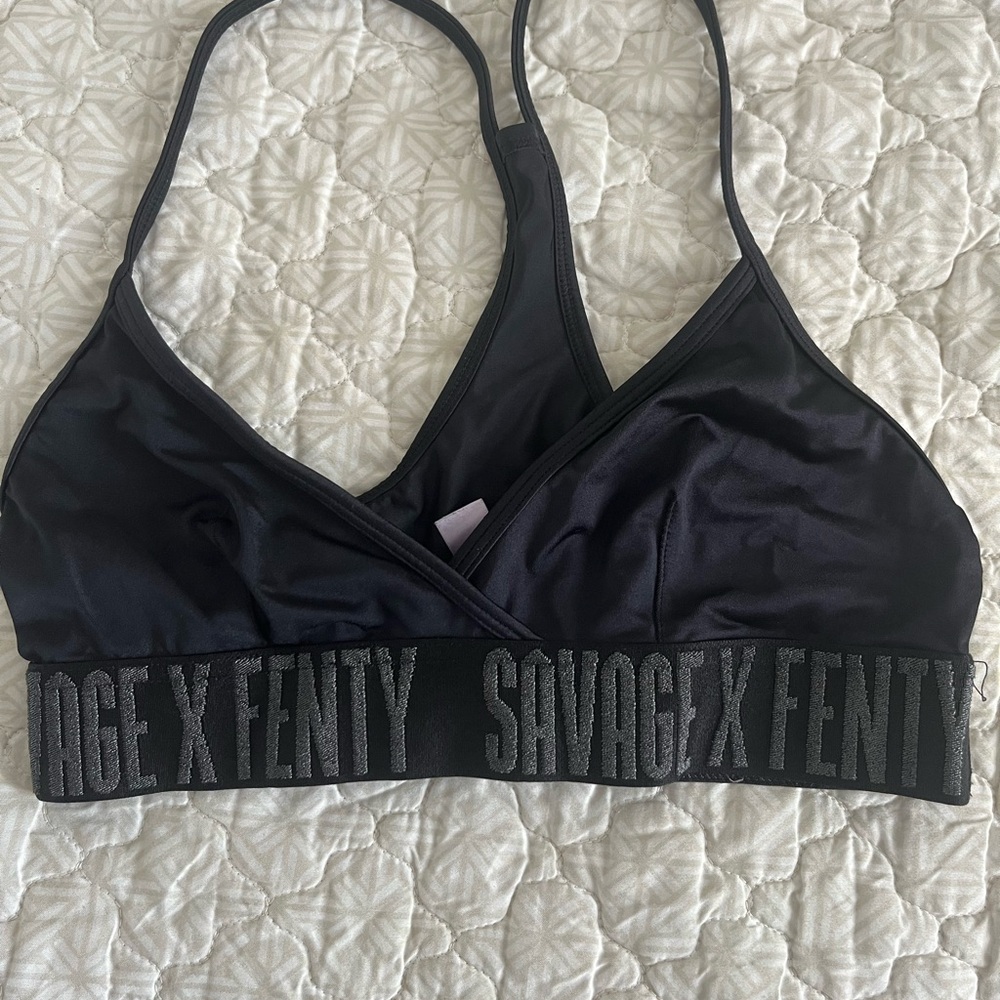 Savage x Fenty Sports Bra
